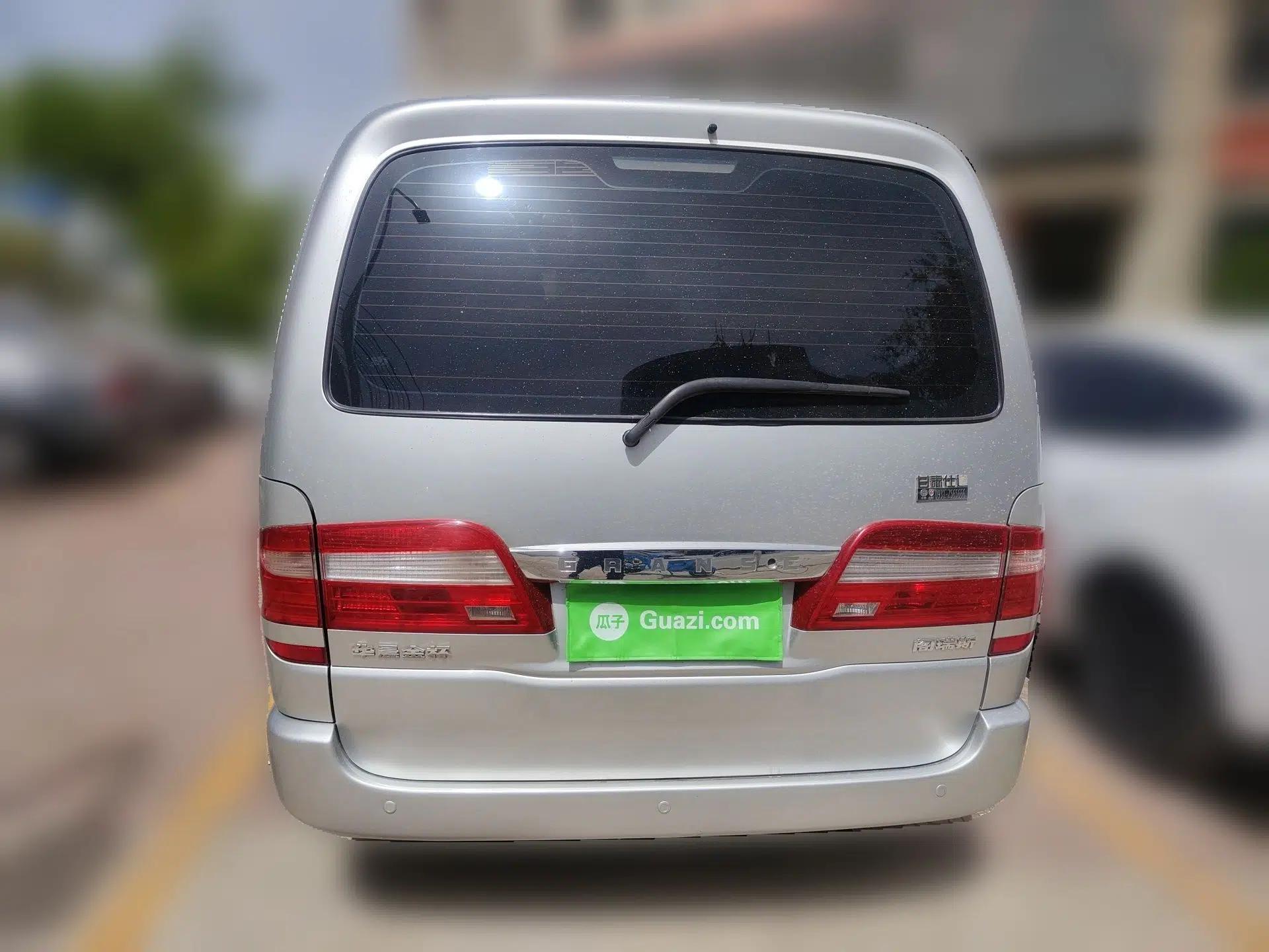 Jinbei Grace 2016 2.0L Classic Edition Luxury Long-Wheelbase 9-Seater — миниатюра 5