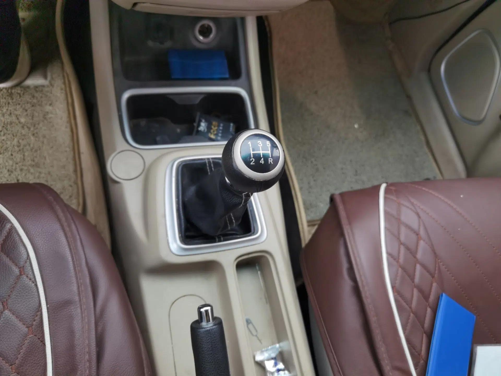 Jinbei 750 2015 1.5L Luxury Model — миниатюра 15