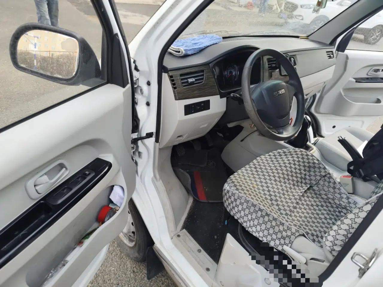 Jinbei New Hiace X30L CNG 2023 100L CNG Wealth Edition Van 2/5-Seater Air-Conditioned Model SWCC15M — миниатюра 17