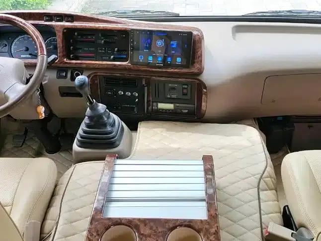 2020 Toyota Coaster 4.0L Automatic — миниатюра 21