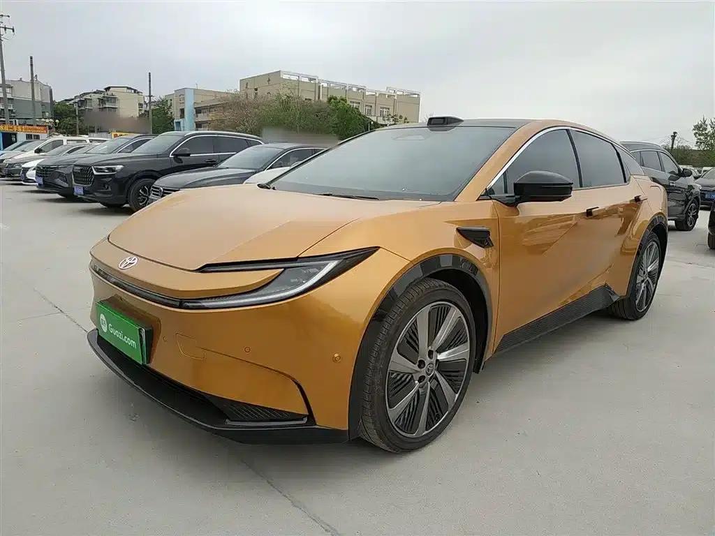 Toyota BZ5 2025 550 PRO Smart Edition — миниатюра 1
