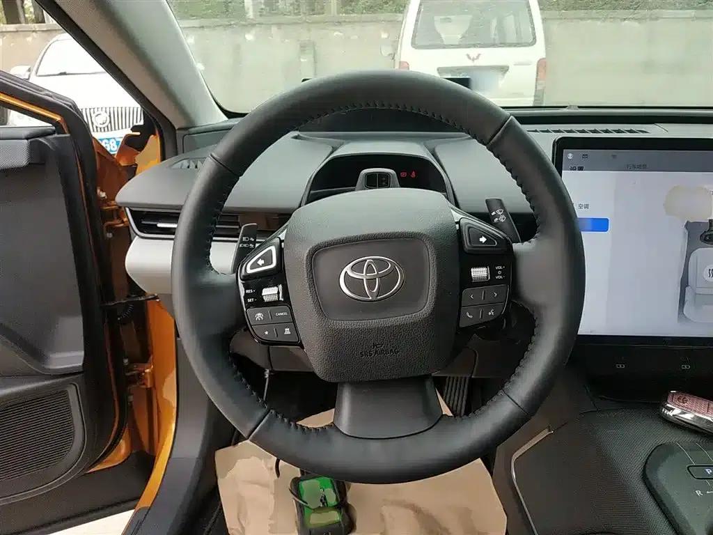 Toyota BZ5 2025 550 PRO Smart Edition — миниатюра 11