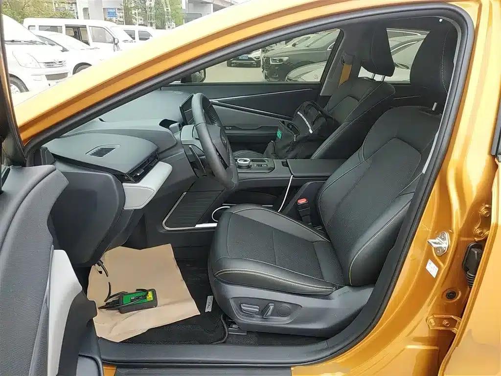 Toyota BZ5 2025 550 PRO Smart Edition — миниатюра 15