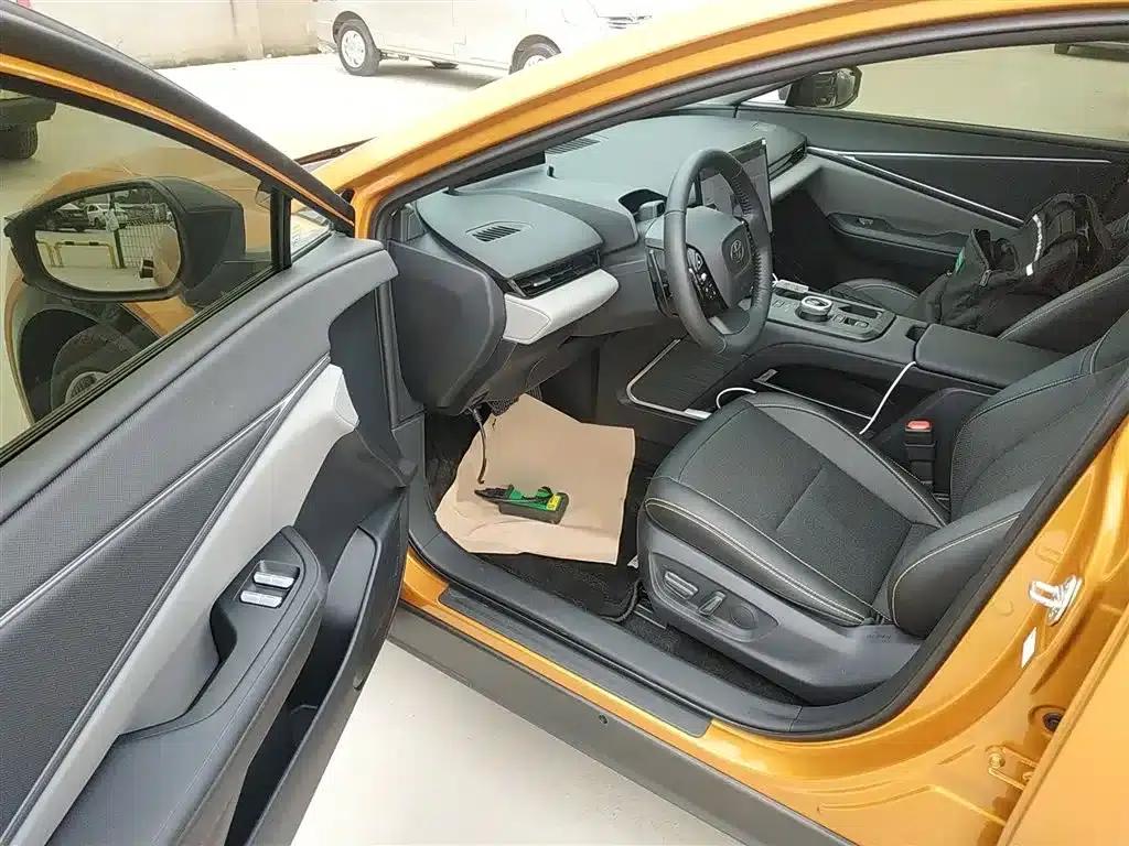 Toyota BZ5 2025 550 PRO Smart Edition — миниатюра 16