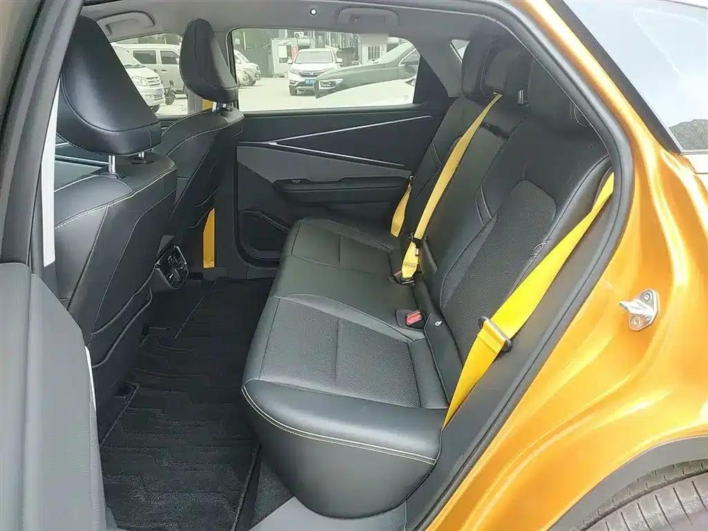 Toyota BZ5 2025 550 PRO Smart Edition — миниатюра 17