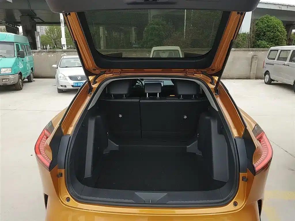 Toyota BZ5 2025 550 PRO Smart Edition — миниатюра 19