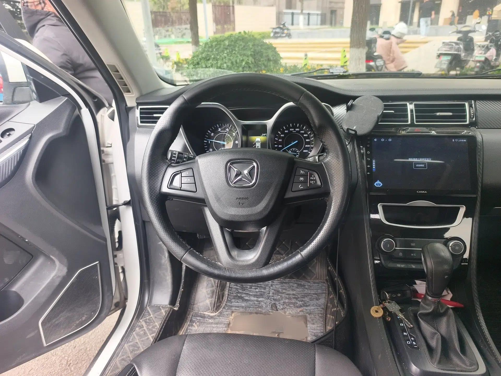 JMC Yusheng S330 2016 1.5L GTDi Automatic Two-Wheel Drive Prestige Edition — миниатюра 11