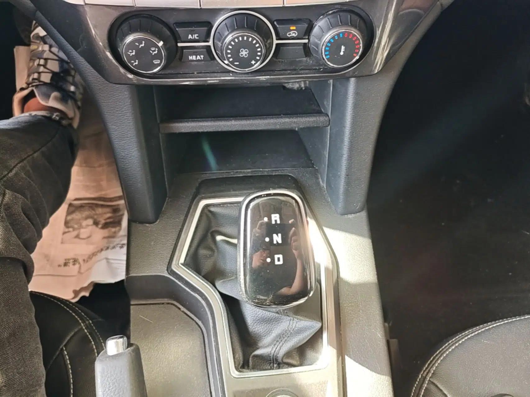 JMC Yuhu EV 2022 4x2 LX JX5032XXYPSE5BEV — миниатюра 16