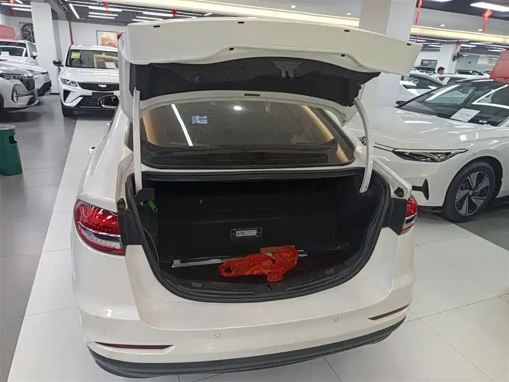 Mondeo PHEV 2018 2.0 PHEV Intelligent Luxury Model (China VI Emission Standard) — миниатюра 15