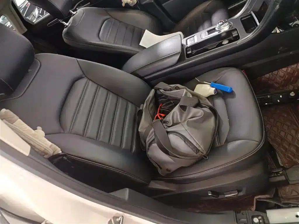 Mondeo PHEV 2018 2.0 PHEV Intelligent Luxury Model (China VI Emission Standard) — миниатюра 20