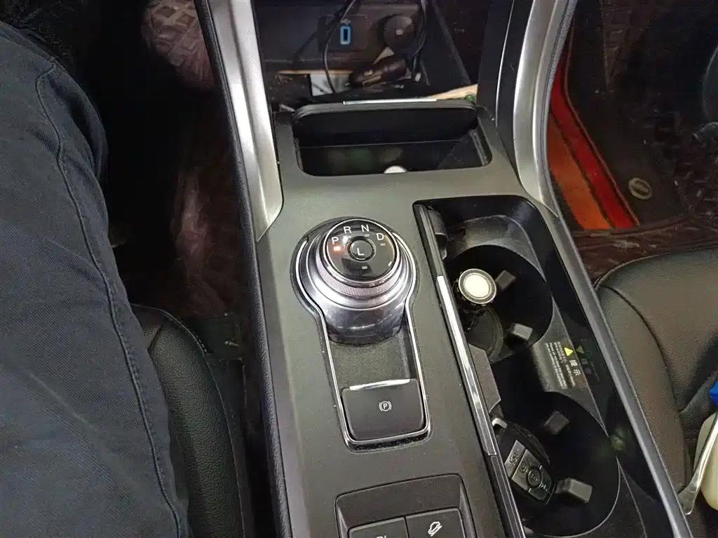 Mondeo PHEV 2018 2.0 PHEV Intelligent Luxury Model (China VI Emission Standard) — миниатюра 10