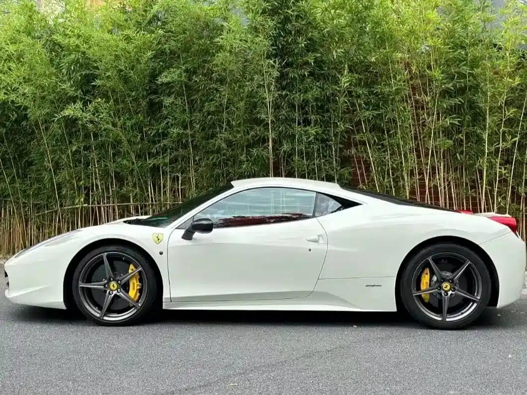 Ferrari 458 2011 4.5L Italia — миниатюра 2