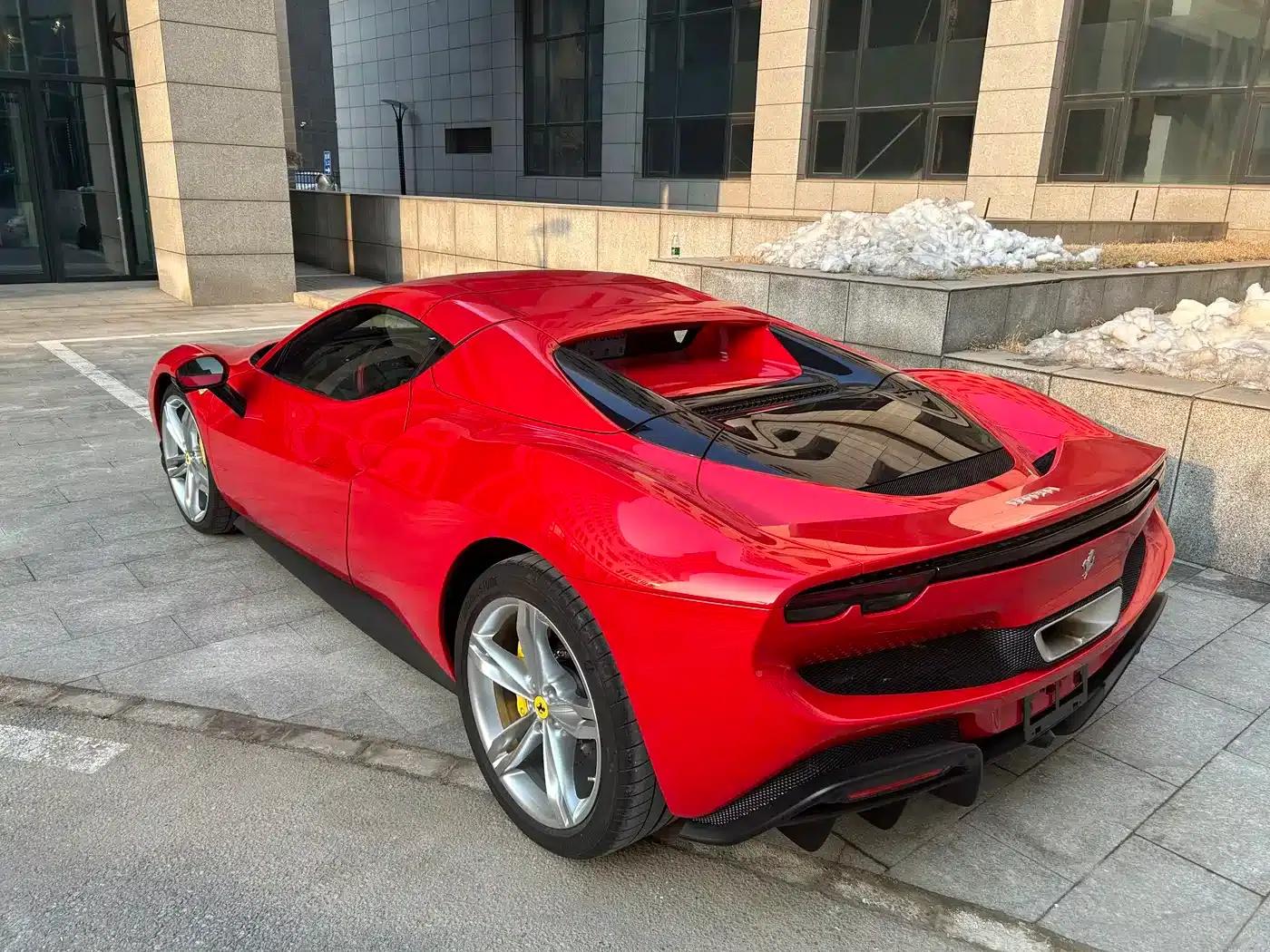 Ferrari 296 2022 3.0T V6 GTS — миниатюра 7