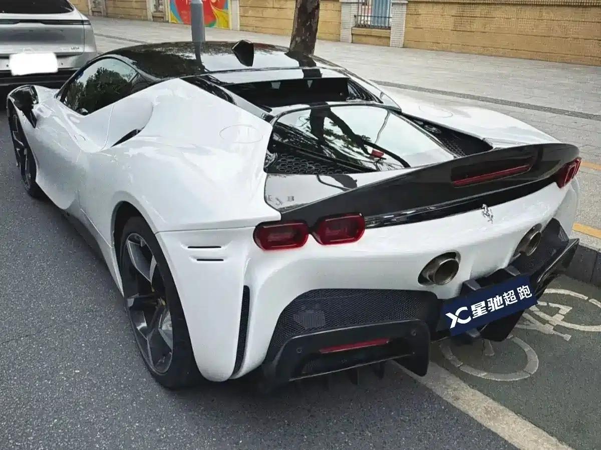 SF90 2021 3.9T V8 Spider — миниатюра 2