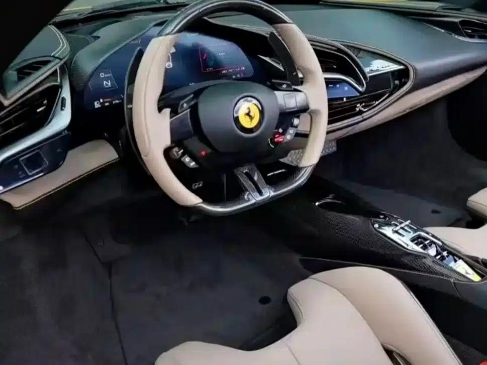 SF90 2021 3.9T V8 Spider — миниатюра 4