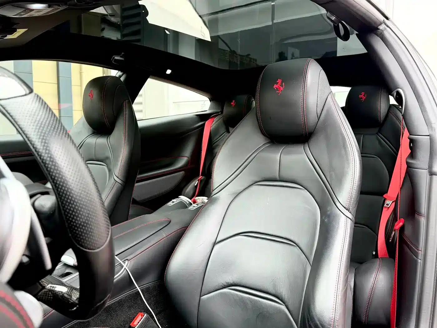 2017 GTC4Lusso 3.9T V8 — миниатюра 8