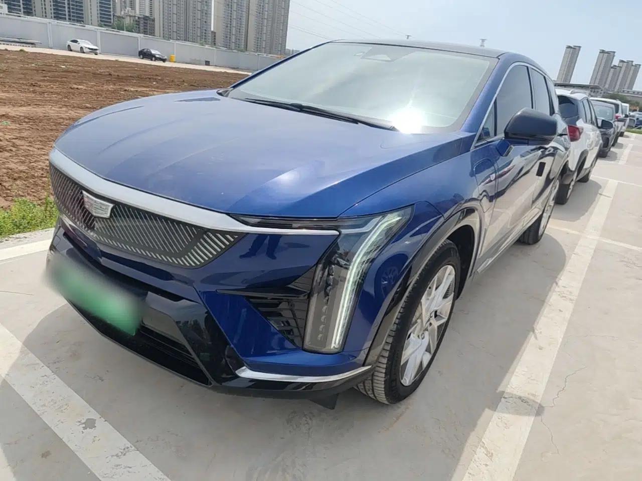 Cadillac OPTIQ 2024 Standard Range Version — миниатюра 1