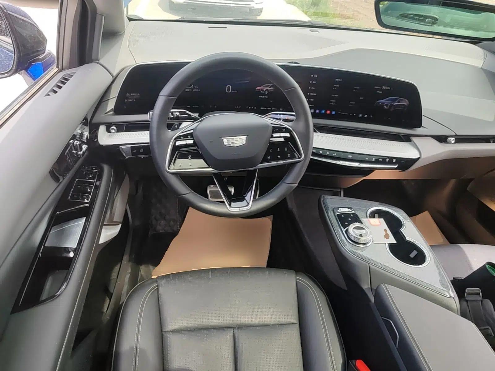 Cadillac OPTIQ 2024 Standard Range Version — миниатюра 13