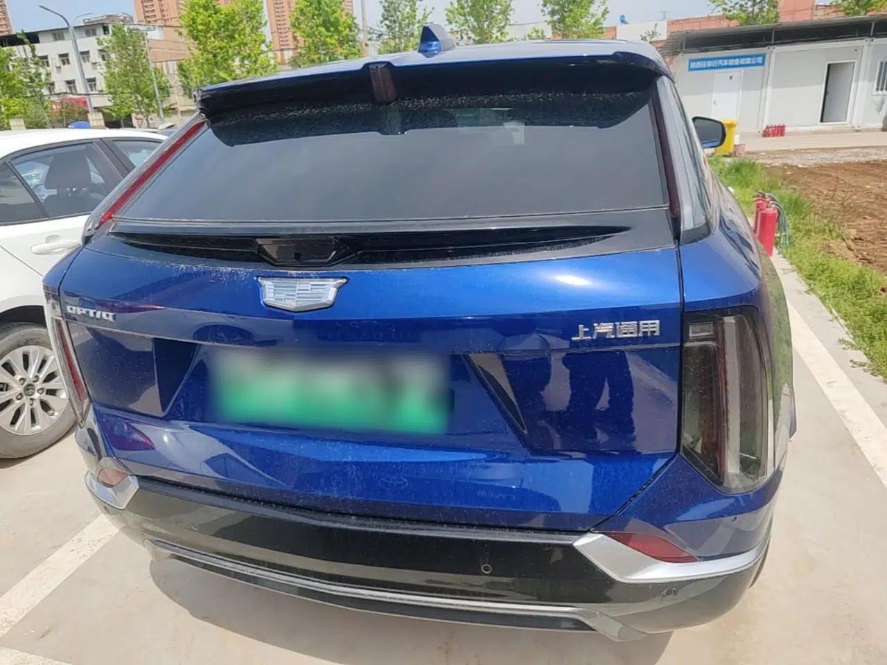 Cadillac OPTIQ 2024 Standard Range Version — миниатюра 3