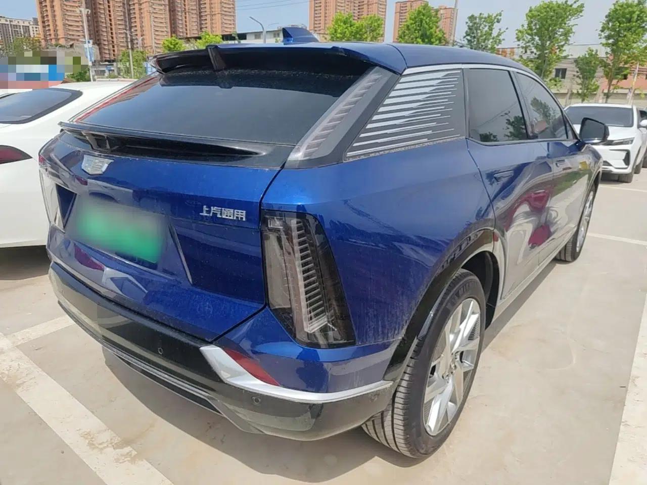 Cadillac OPTIQ 2024 Standard Range Version — миниатюра 4