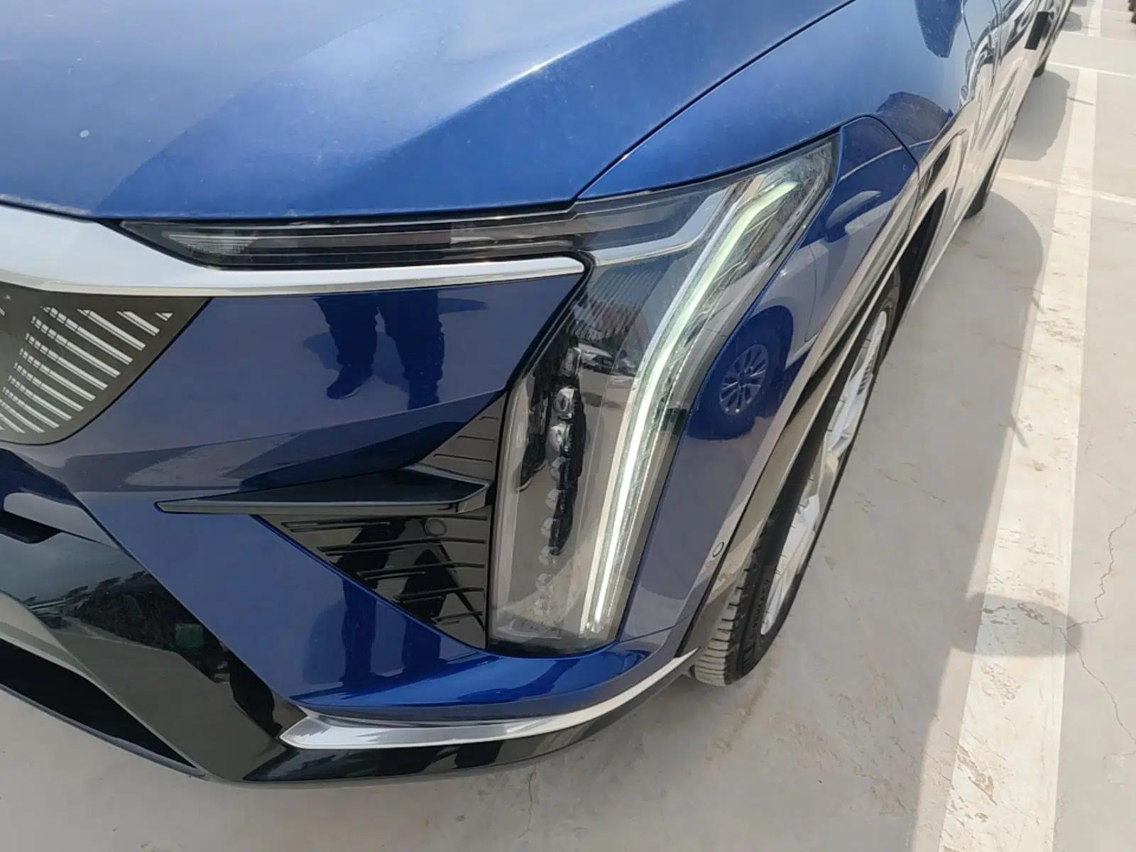 Cadillac OPTIQ 2024 Standard Range Version — миниатюра 5