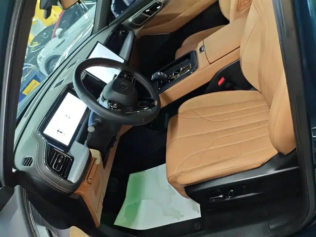 Trumpchi ES9 2024 PHEV Traveler Pro (143km) — миниатюра 15