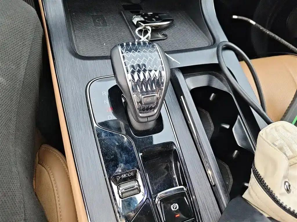 Trumpchi ES9 2024 PHEV 143km Traveler Max — миниатюра 14