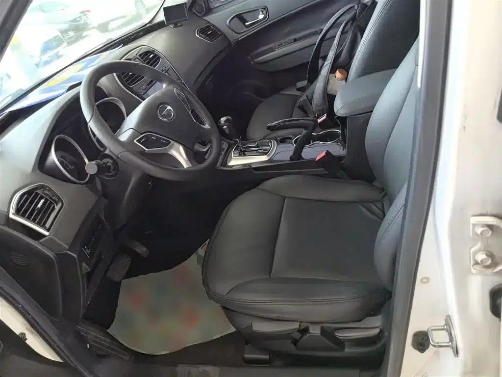 Trumpchi GS5 Super 2015 2.0L Automatic 2WD Comfort Edition — миниатюра 11