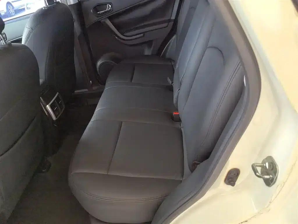 Trumpchi GS5 Super 2015 2.0L Automatic 2WD Comfort Edition — миниатюра 13