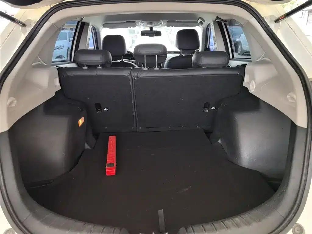 Trumpchi GS5 Super 2015 2.0L Automatic 2WD Comfort Edition — миниатюра 15