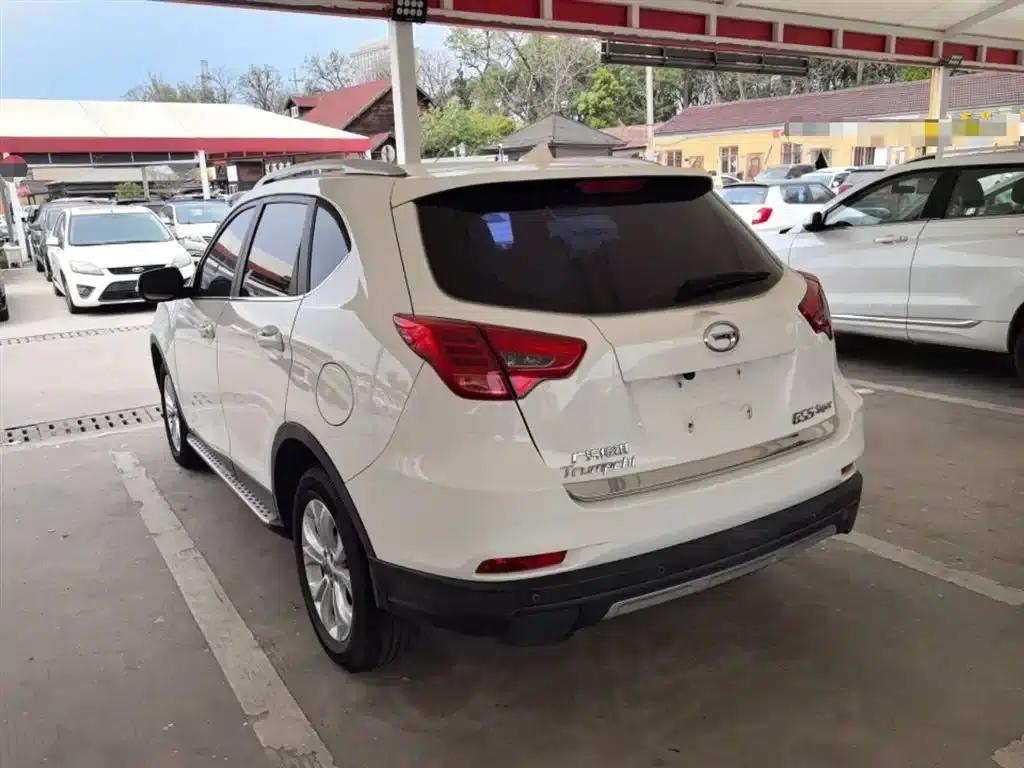 Trumpchi GS5 Super 2015 2.0L Automatic 2WD Comfort Edition — миниатюра 23