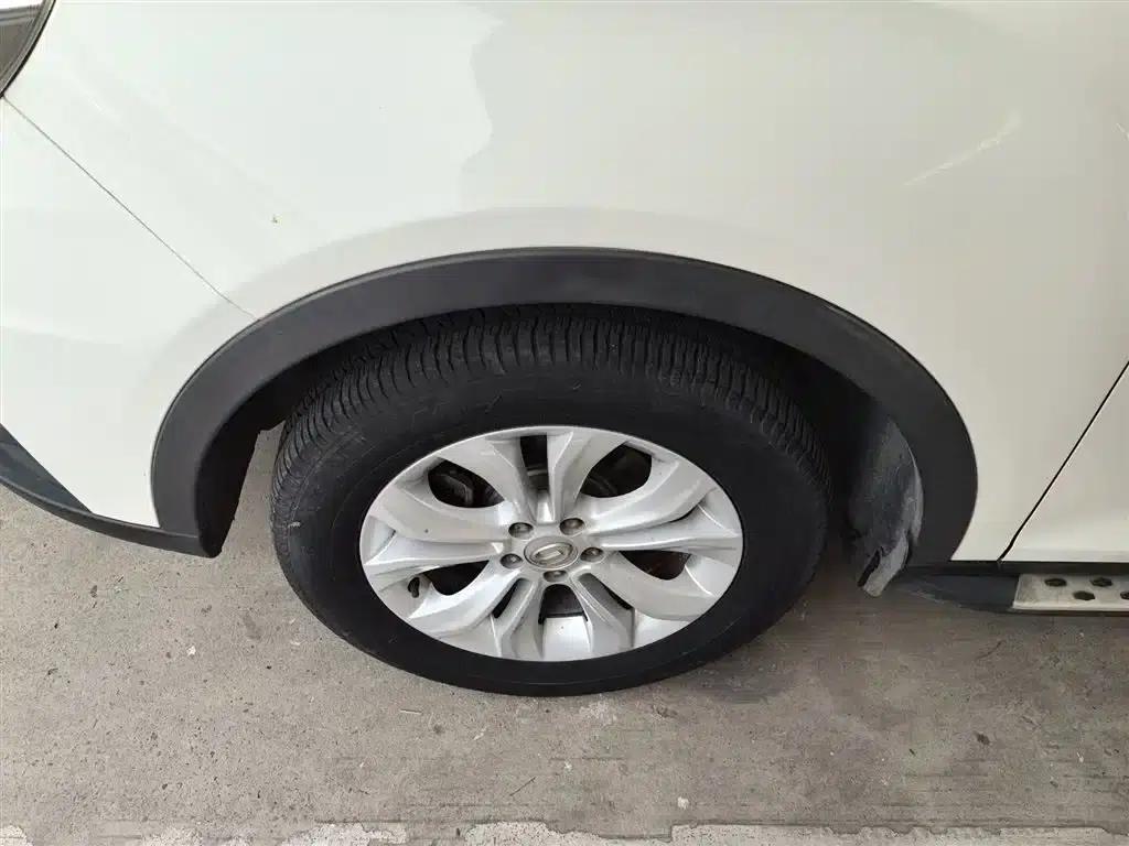 Trumpchi GS5 Super 2015 2.0L Automatic 2WD Comfort Edition — миниатюра 25