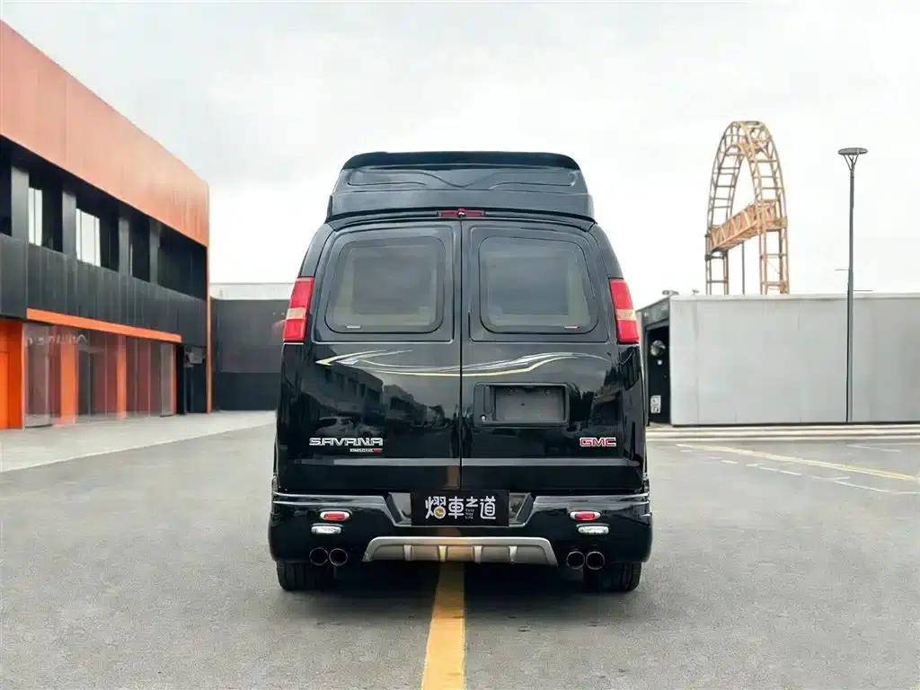 2017 SAVANA 1500S 4WD Classic Edition — миниатюра 4