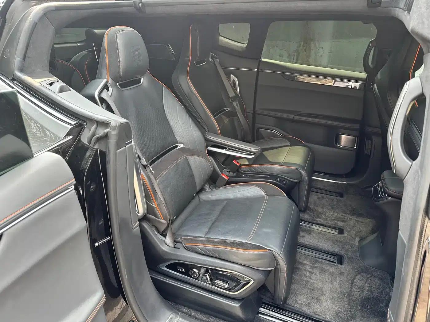 HiPhi X 2021 Flagship Edition 6-seater — миниатюра 11