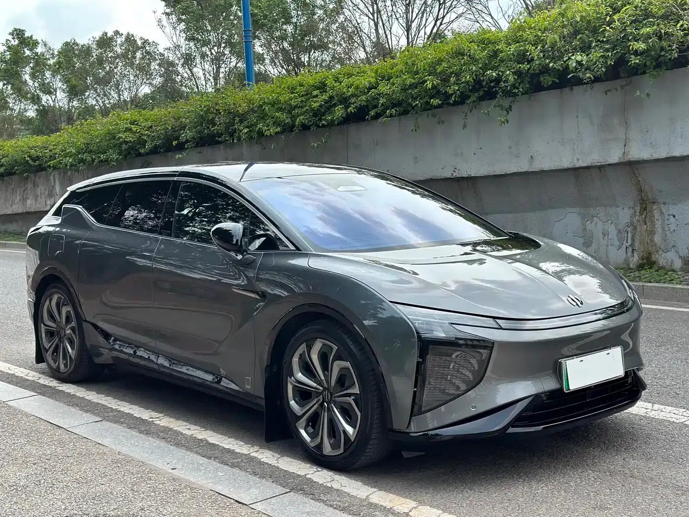 HiPhi X 2021 Flagship Edition 6-seater — миниатюра 3