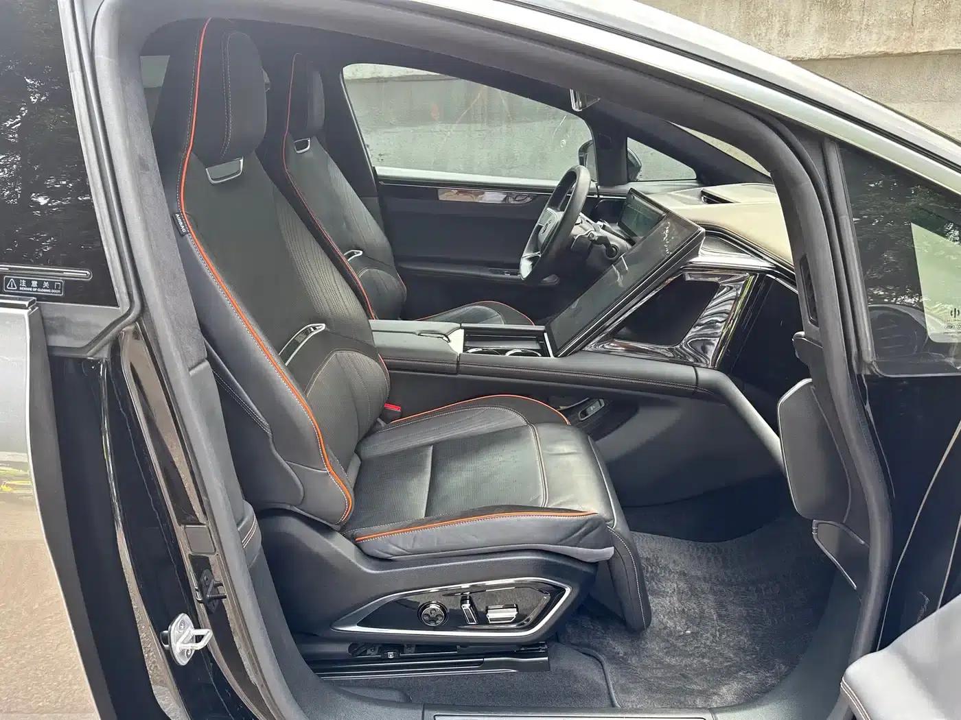 HiPhi X 2021 Flagship Edition 6-seater — миниатюра 10