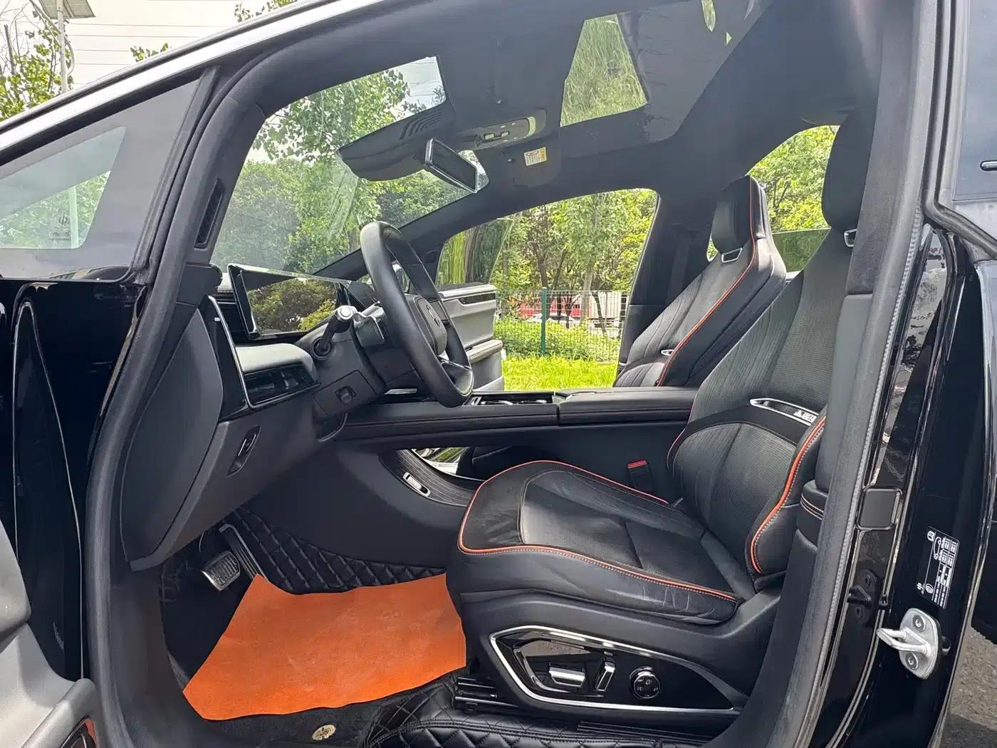 HiPhi X 2021 Flagship Edition 6-seater — миниатюра 7