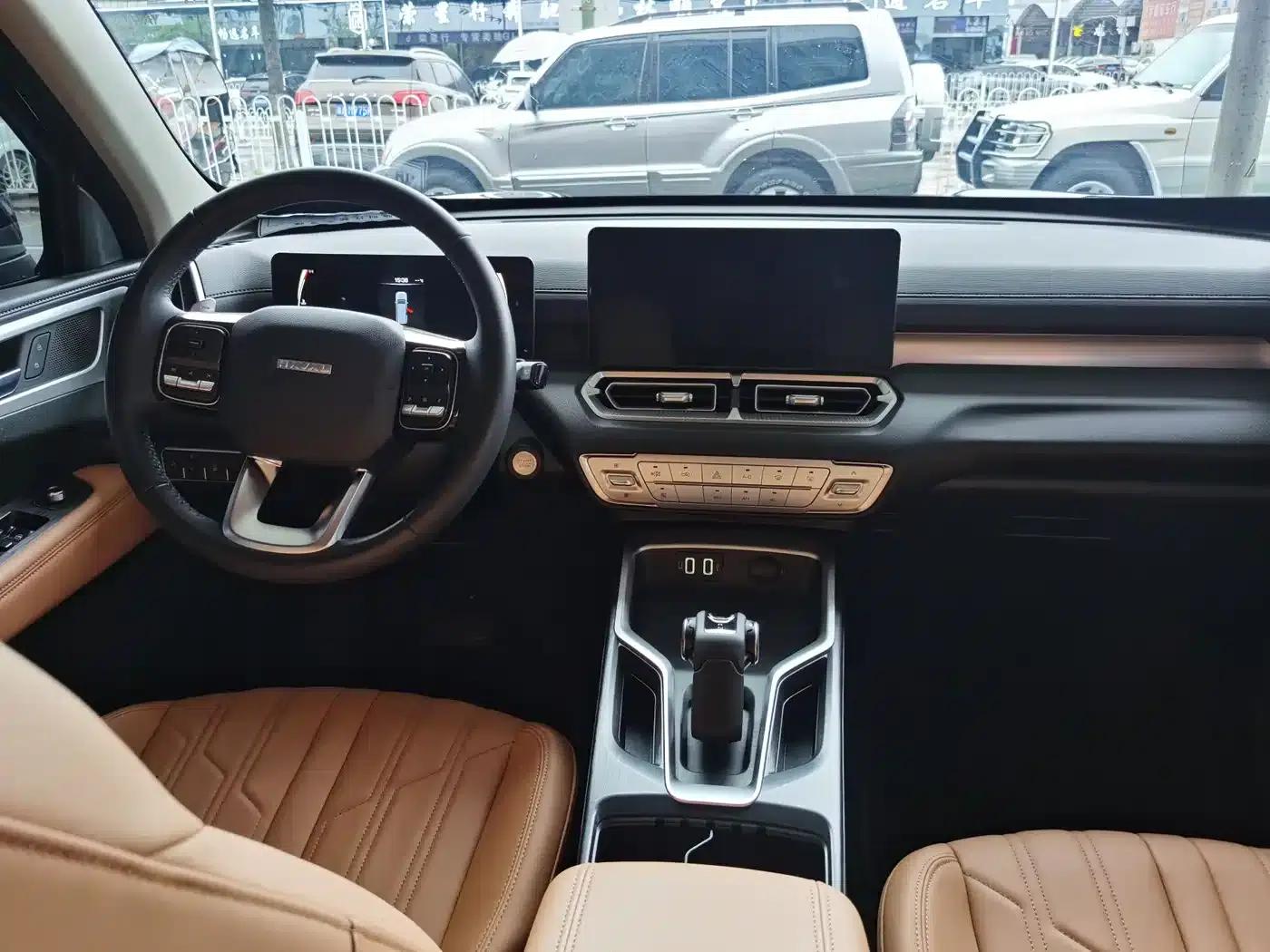 Haval H5 2024 2.0T Automatic Four-Wheel Drive Leading Edition (Gasoline) — миниатюра 10