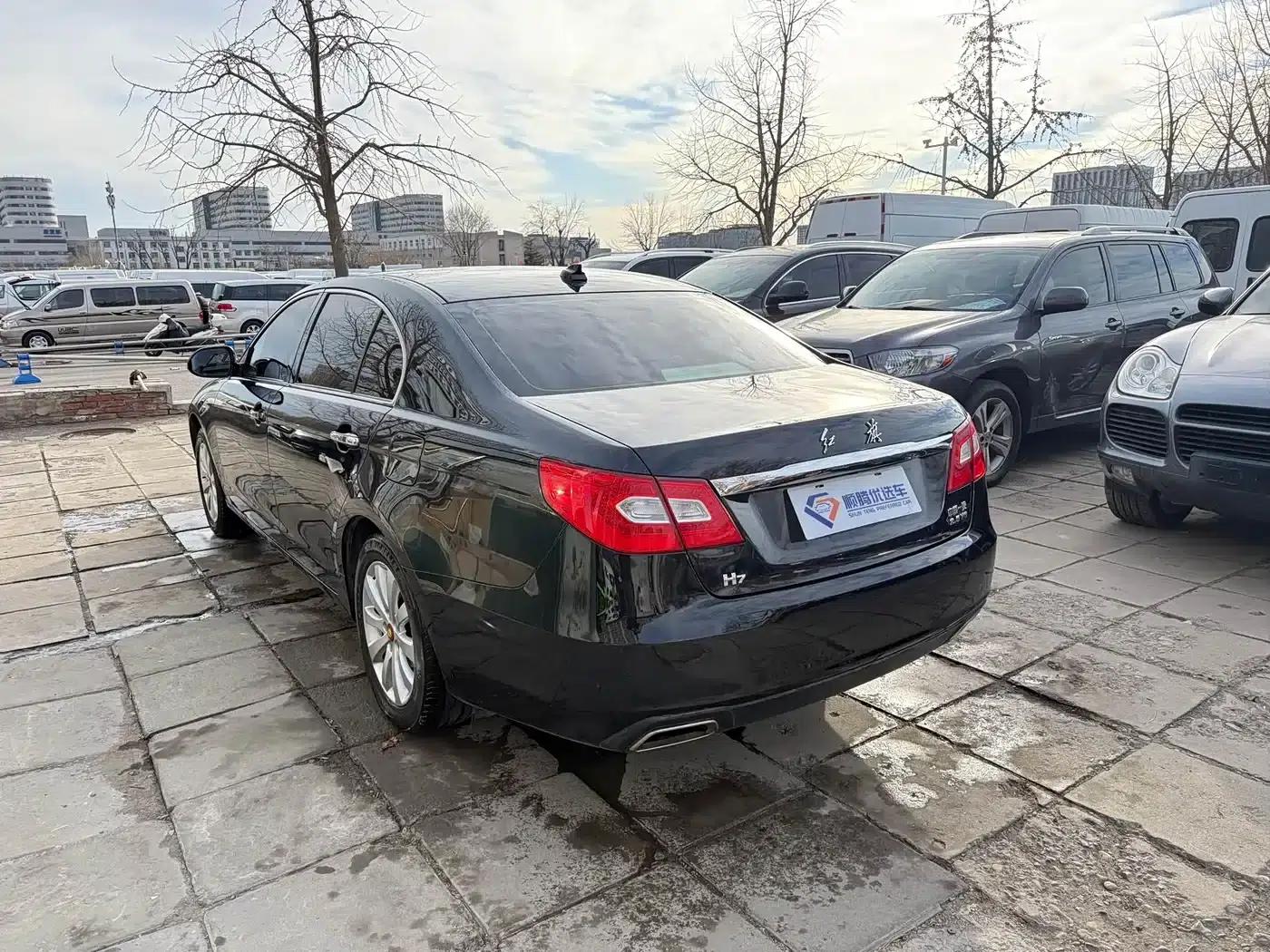 Hongqi H7 2015 2.0T Luxury Edition — миниатюра 4