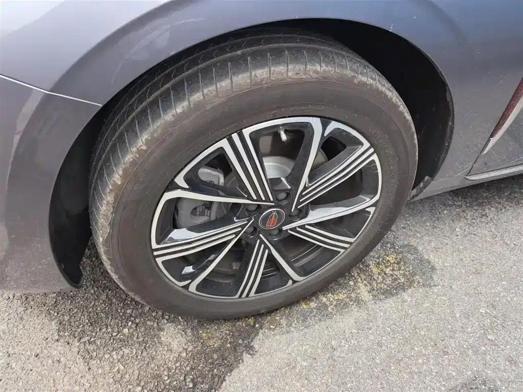 Hongqi H5 PHEV 2025 Model 170 Super Hybrid — миниатюра 23