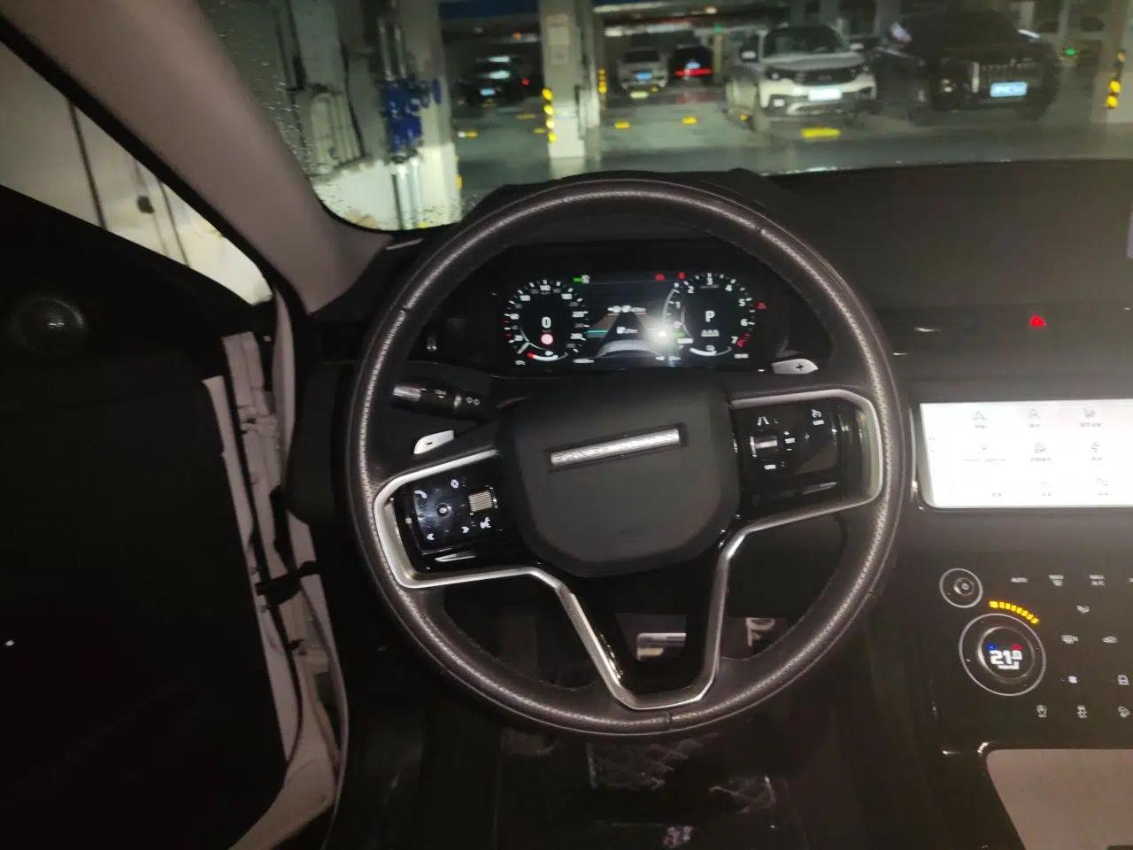 Land Rover Range Evoque New Energy 2022 Aurora L P300e Plug-in Hybrid Electric Version — миниатюра 11