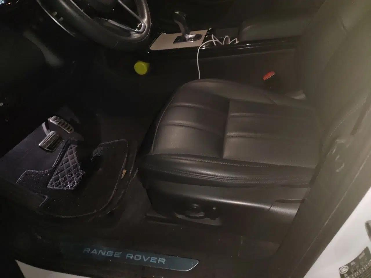 Land Rover Range Evoque New Energy 2022 Aurora L P300e Plug-in Hybrid Electric Version — миниатюра 16