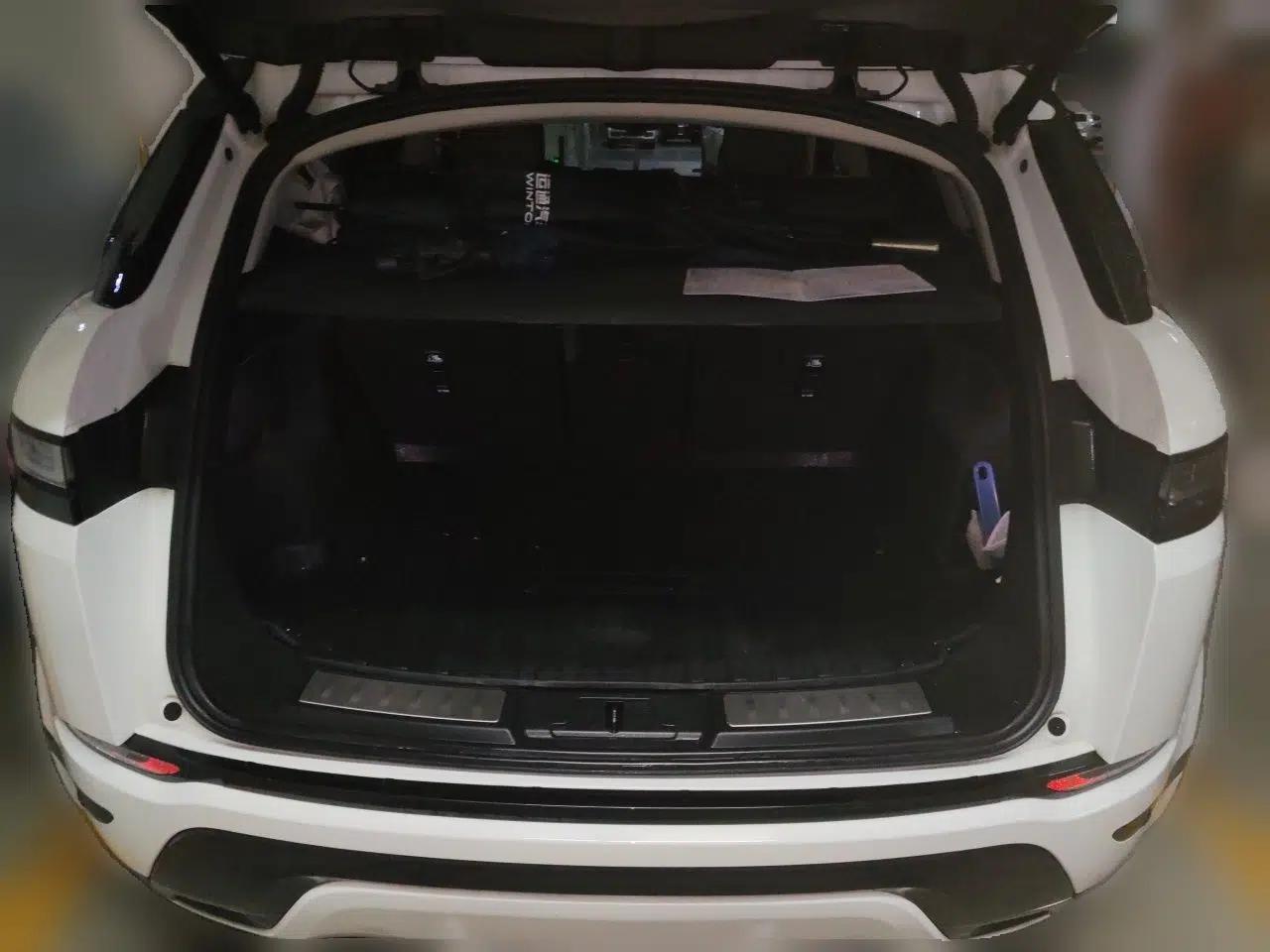 Land Rover Range Evoque New Energy 2022 Aurora L P300e Plug-in Hybrid Electric Version — миниатюра 20