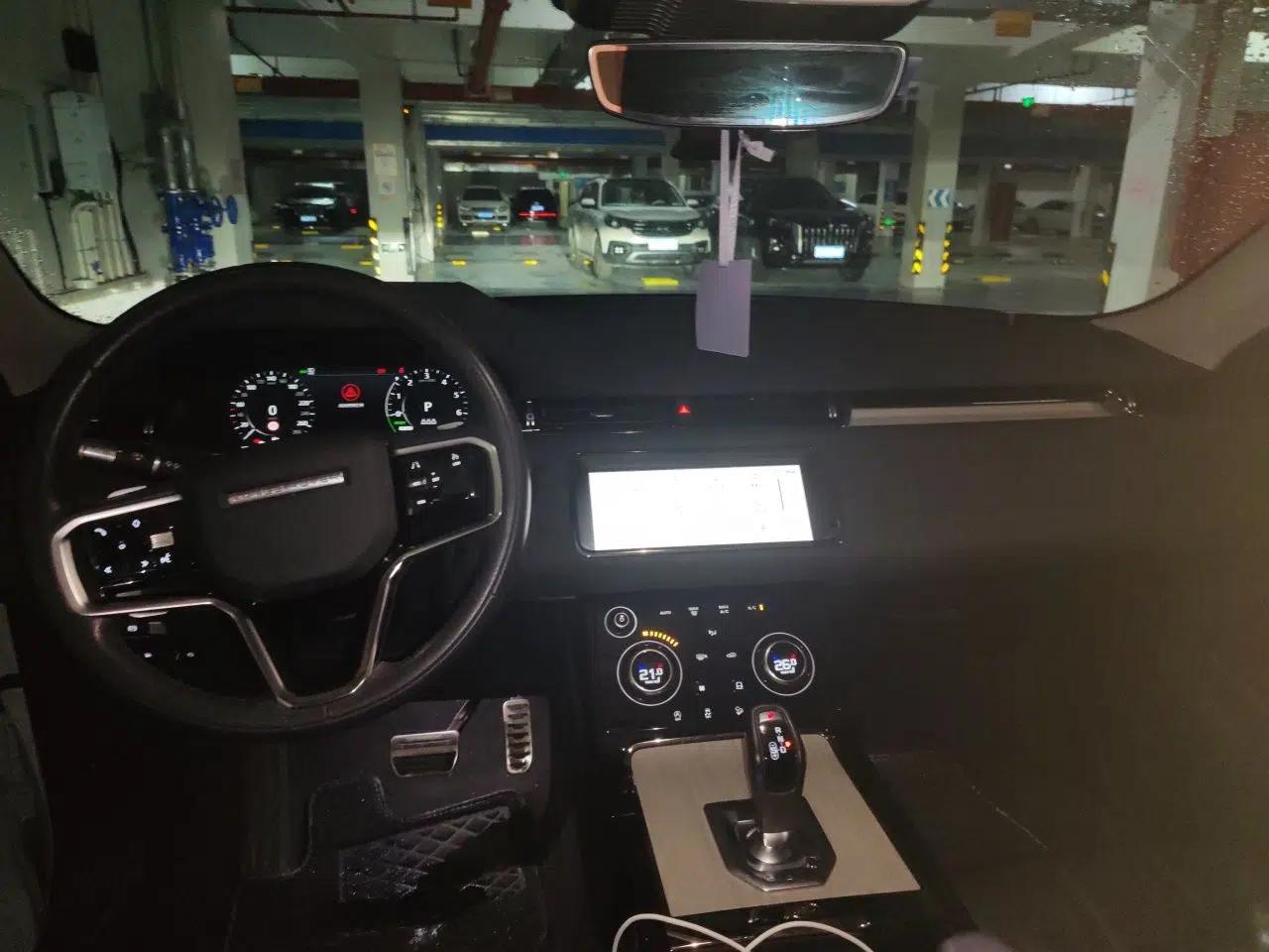 Land Rover Range Evoque New Energy 2022 Aurora L P300e Plug-in Hybrid Electric Version — миниатюра 10