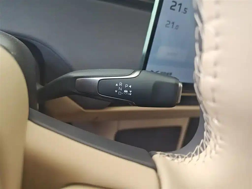 Hongqi Tiangong 06 2025 Model 520 Smart Selection Edition — миниатюра 14