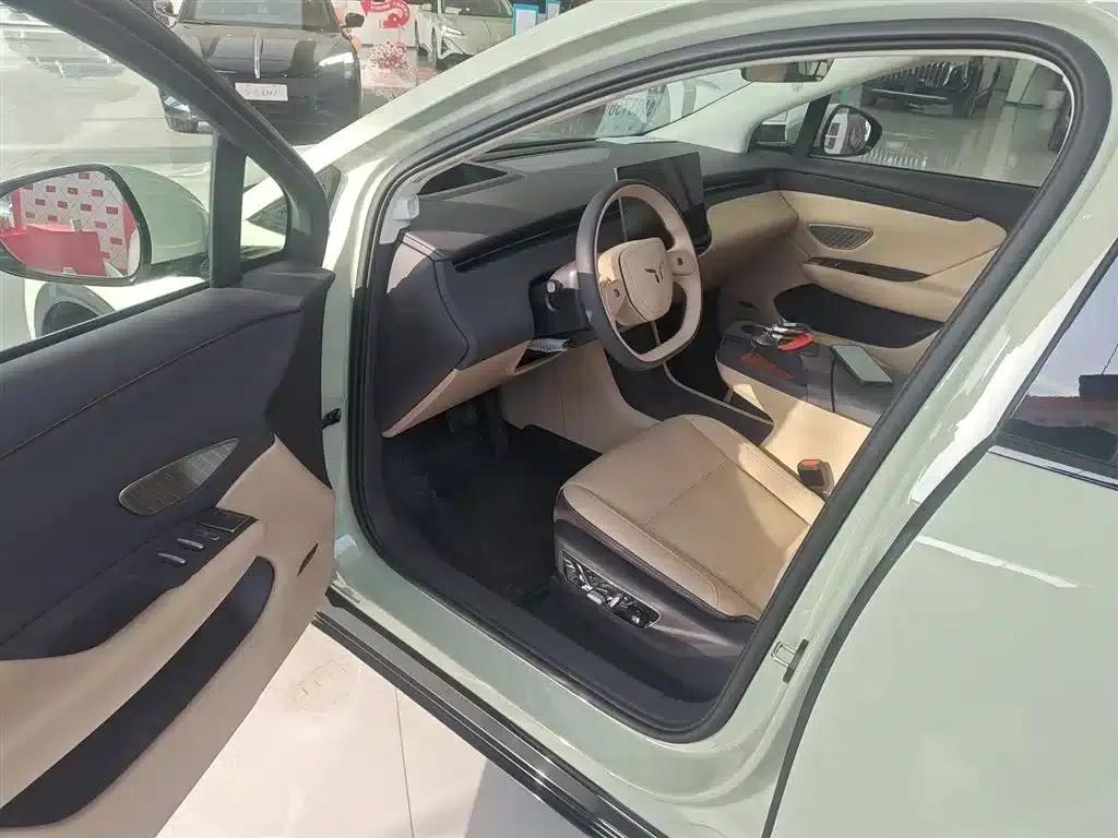 Hongqi Tiangong 06 2025 Model 520 Smart Selection Edition — миниатюра 16