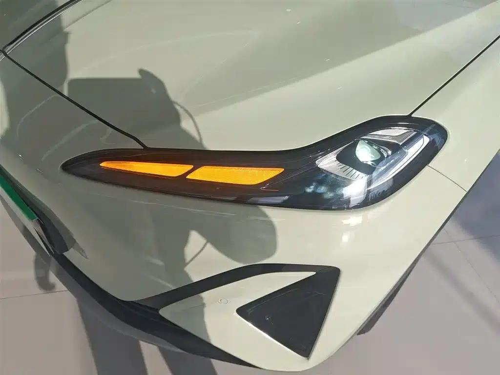 Hongqi Tiangong 06 2025 Model 520 Smart Selection Edition — миниатюра 24