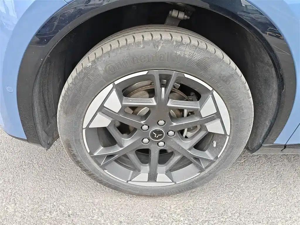 Hongqi Tiangong 06 2025 660 4WD Smart Selection Edition — миниатюра 23