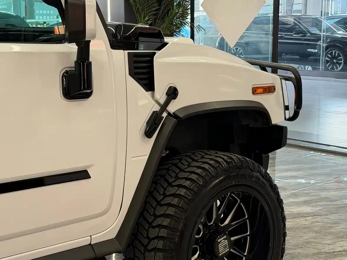 2004 Hummer H2 6.0 AT — миниатюра 11