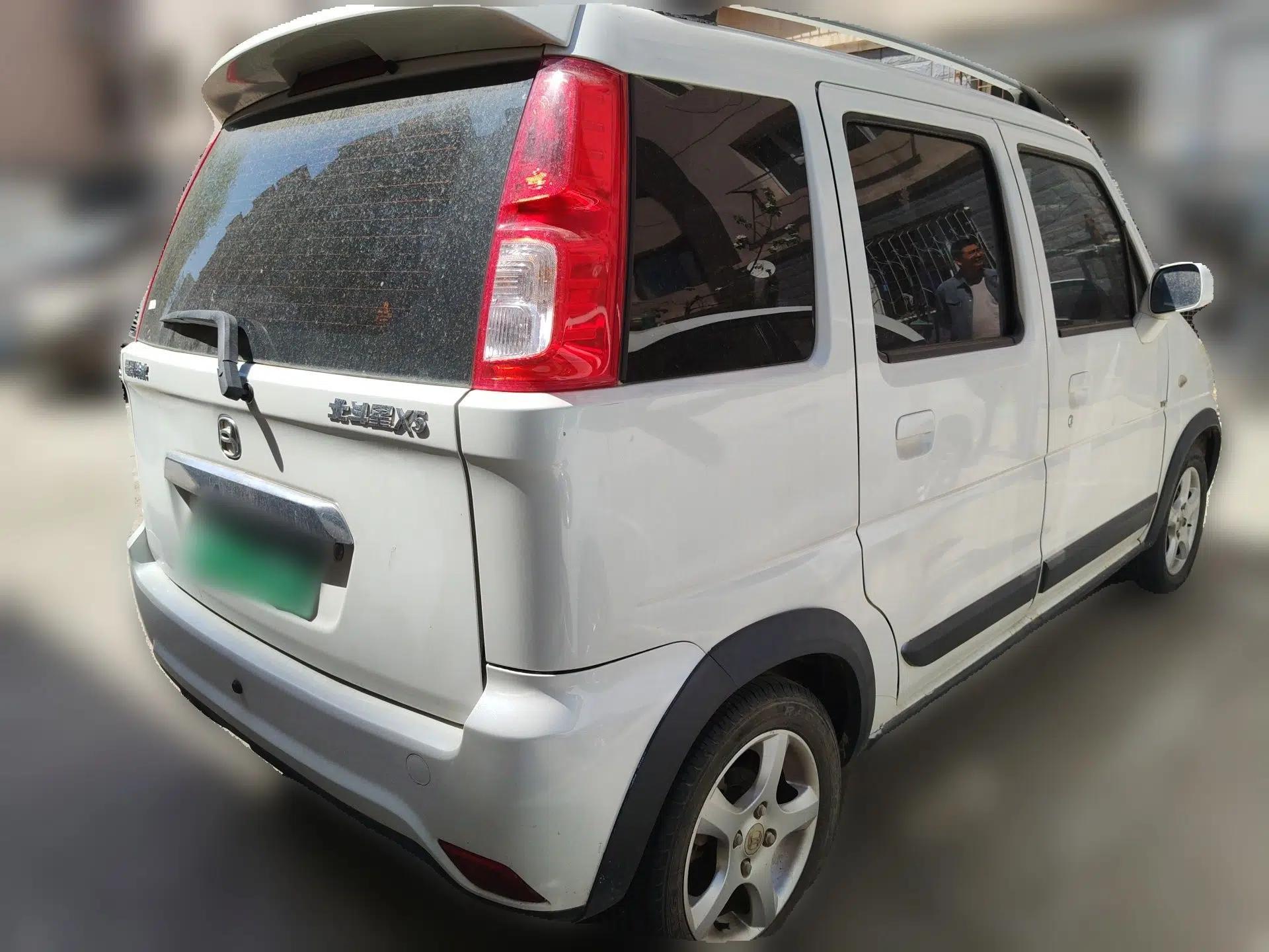 Suzuki Wagon R X5 2013 Cruise Edition 1.4L VVT Standard Model — миниатюра 6